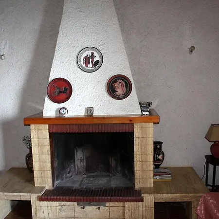 Traditional House By The Sea * Derveni