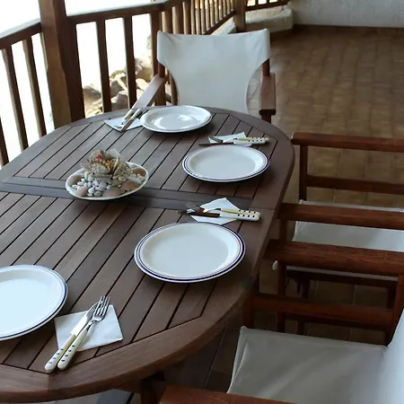 Traditional House By The Sea Hébergement de vacances Derveni