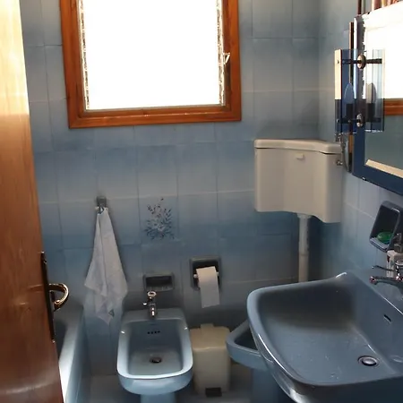 Traditional House By The Sea Holiday home *